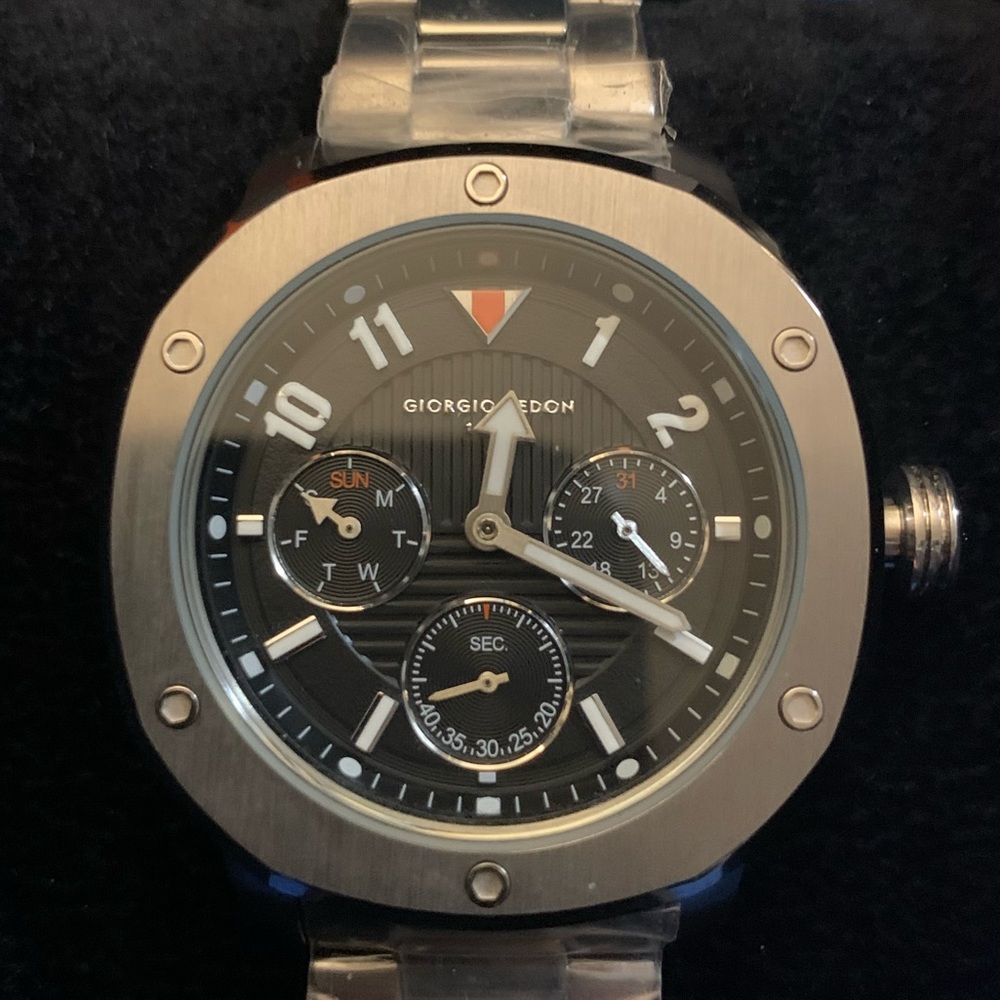 *FINAL PRICE DROP* Giorgio Fedon 1919 Watch